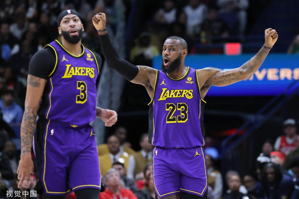 手拼抢激烈 手拼抢激烈